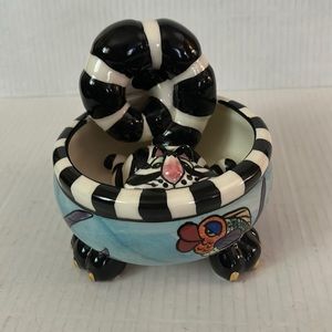 Black and White Ceramic Cat Bowl